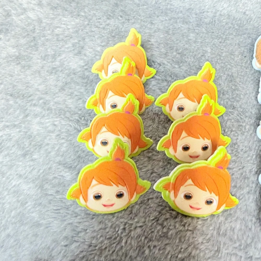 28 pieces Cocomelon cupcake rings